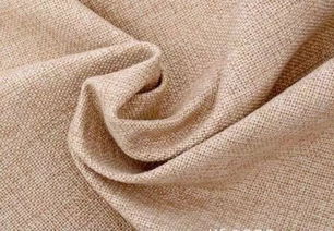 我們實地探訪了全國最大的窗簾布藝批發市場,發現窗簾最賺錢的根本不是布