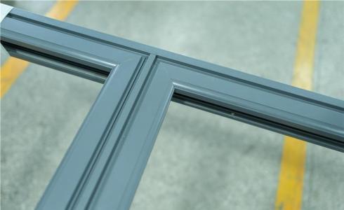 鋁合金門(mén)窗型材銷售與門(mén)窗制造的利潤(rùn)分析